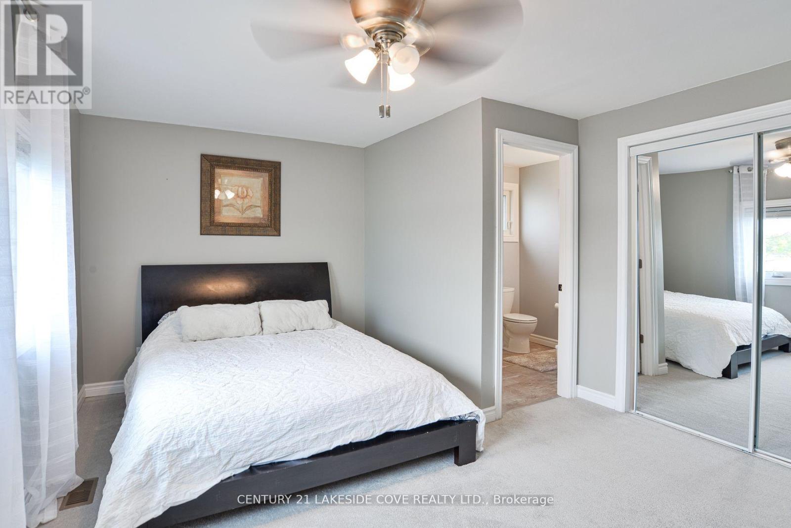 7712 Oak Point Road S, Ramara, Ontario  L0K 2B0 - Photo 17 - S12313608