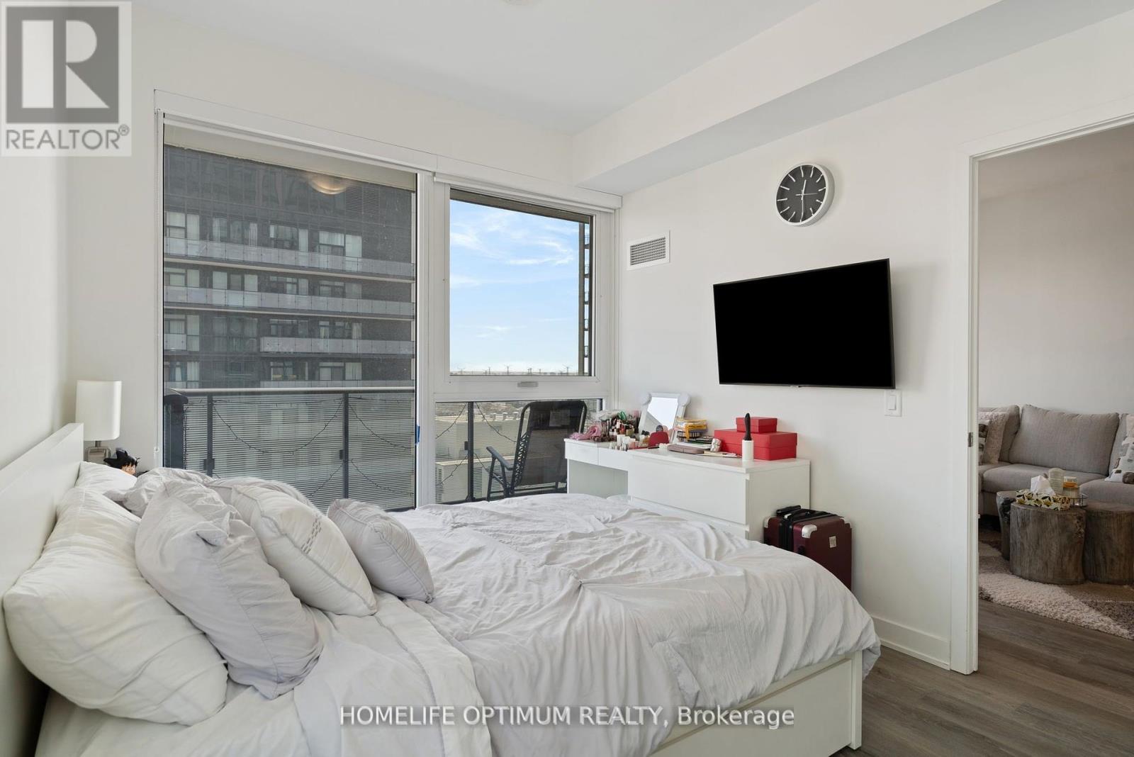 1704 - 95 Oneida Crescent, Richmond Hill, Ontario L4B 0H5 - Photo 19 - N12343974