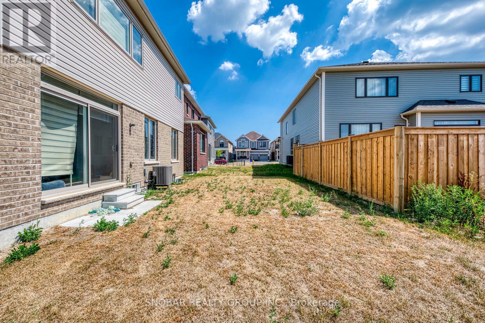 15 Valleybrook Road, Barrie, Ontario  L9S 2Z8 - Photo 24 - S12334685