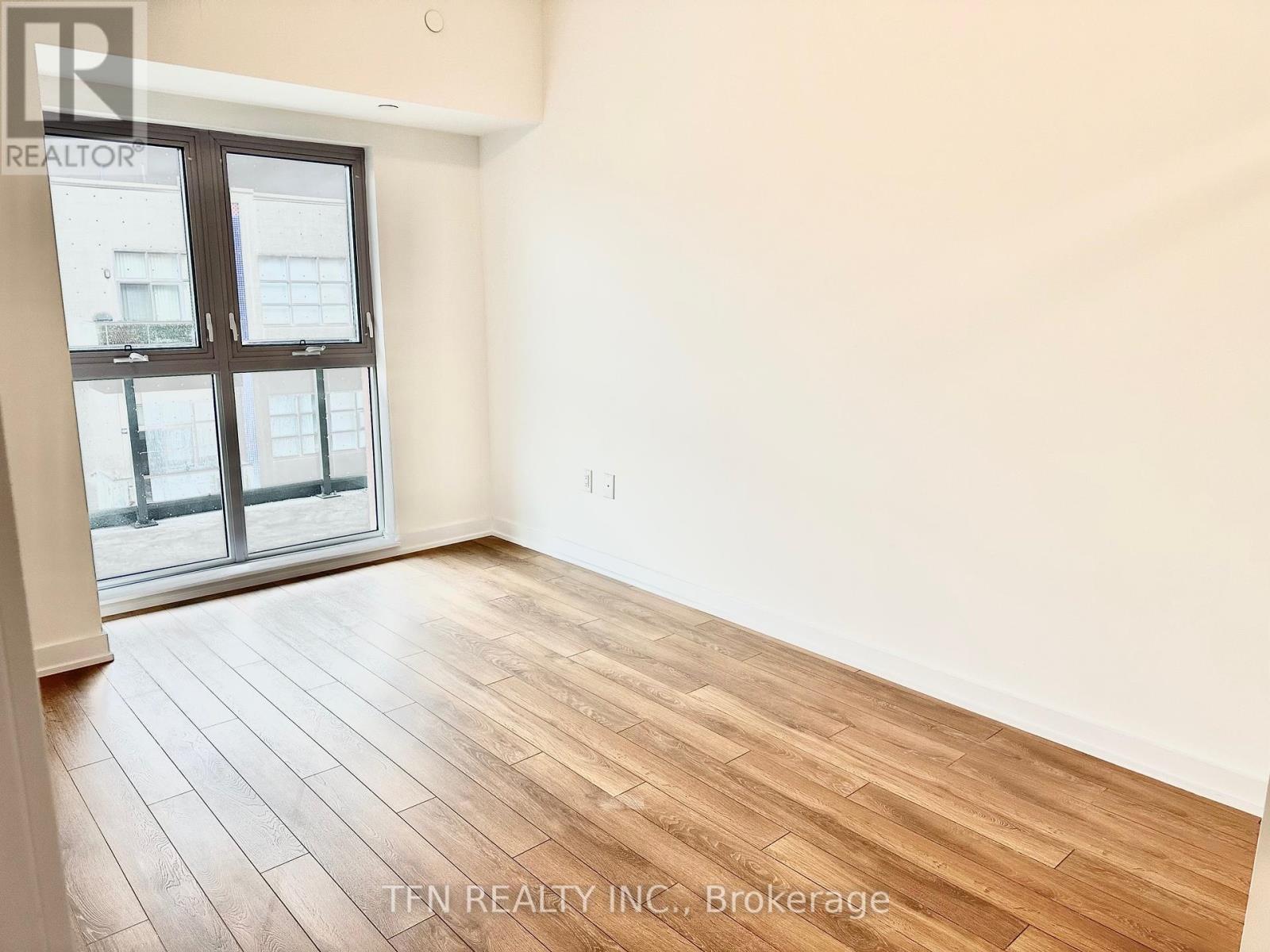 316 - 2433 Dufferin Street, Toronto, Ontario  M6E 3T3 - Photo 5 - W12333790
