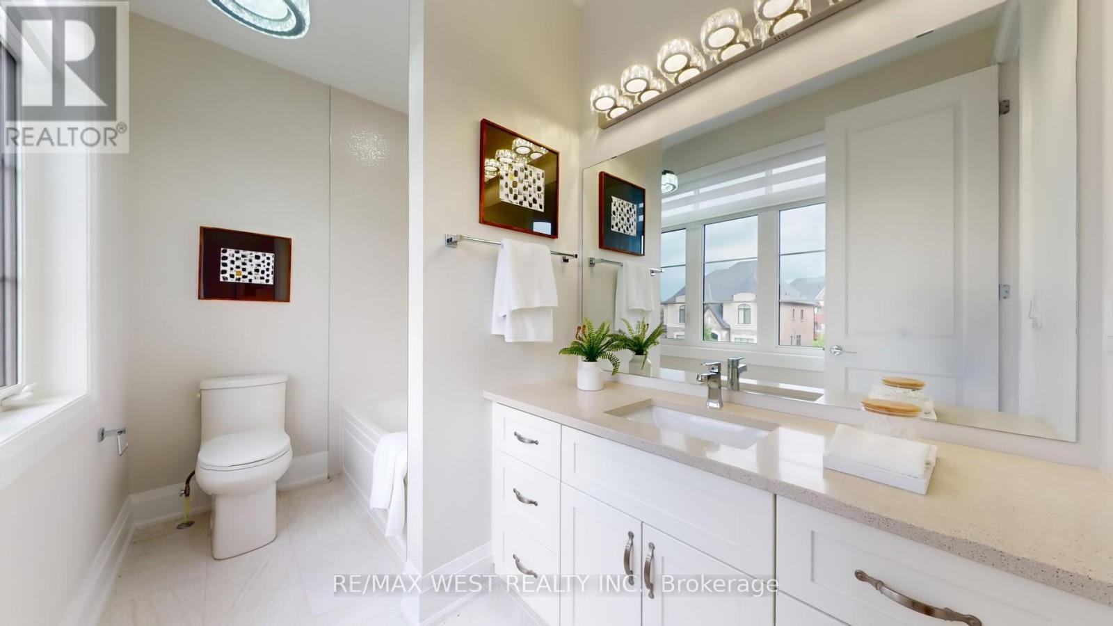 5199 Symphony Court, Mississauga (Central Erin Mills), Ontario  L5M 2M9 - Photo 37 - W12343597