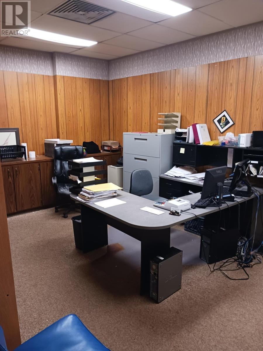1 & 2 1111 Victoria Ave E, Thunder Bay, Ontario  P7C 1G7 - Photo 10 - TB252516