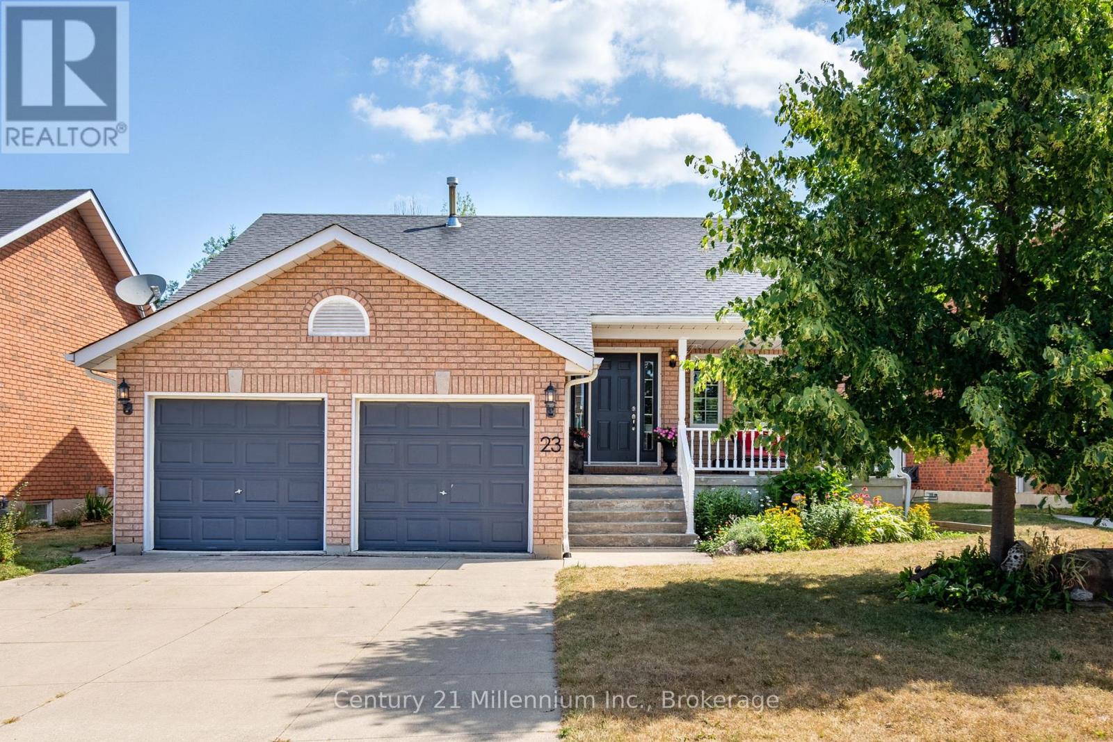 23 Bush Street, Collingwood, Ontario  L9Y 4S9 - Photo 1 - S12344155
