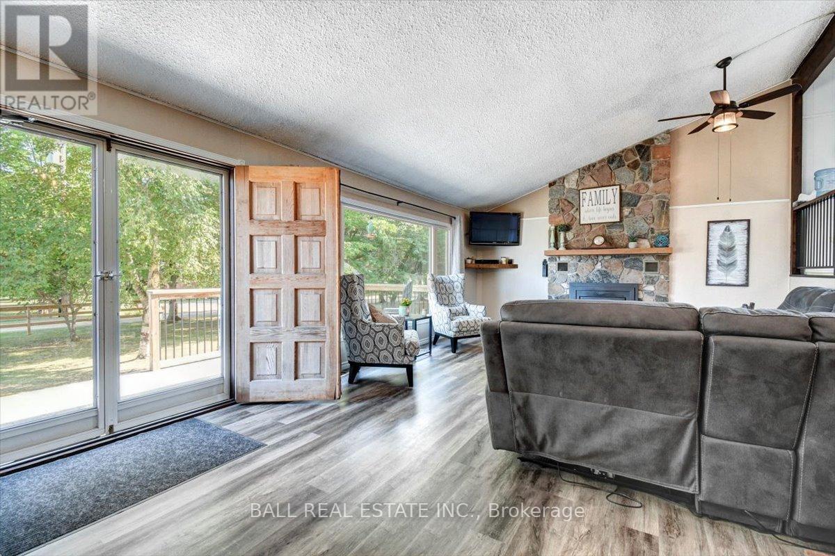 Property at 24 GOULD LANE image 4