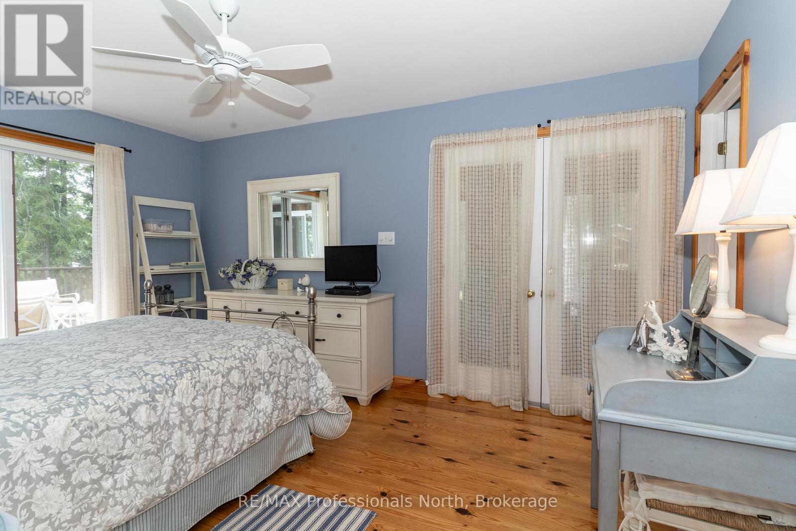 1140 Seabreeze Road, Lake Of Bays, Ontario  P0A 1H0 - Photo 22 - X12344026