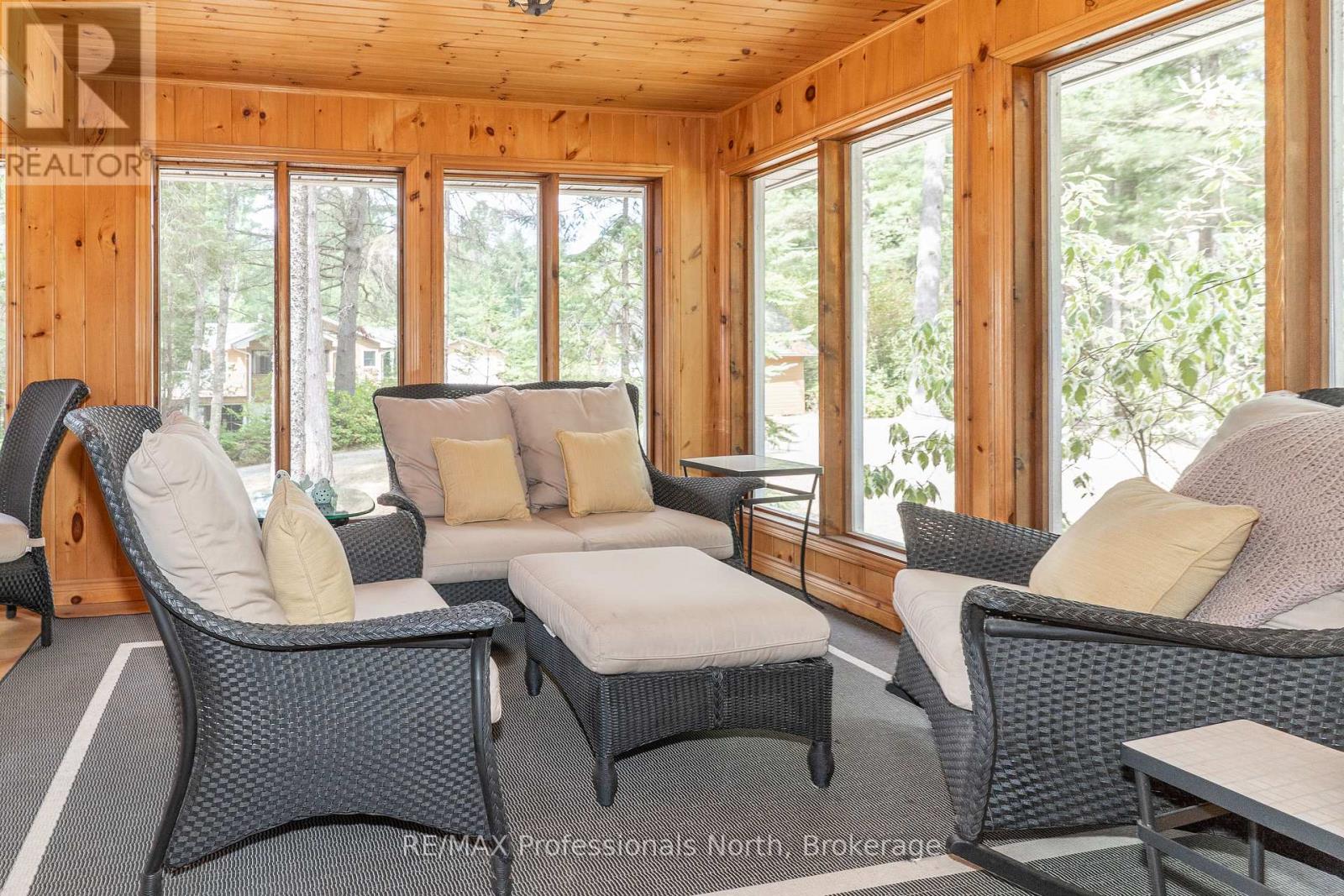 1140 Seabreeze Road, Lake Of Bays, Ontario  P0A 1H0 - Photo 24 - X12344026