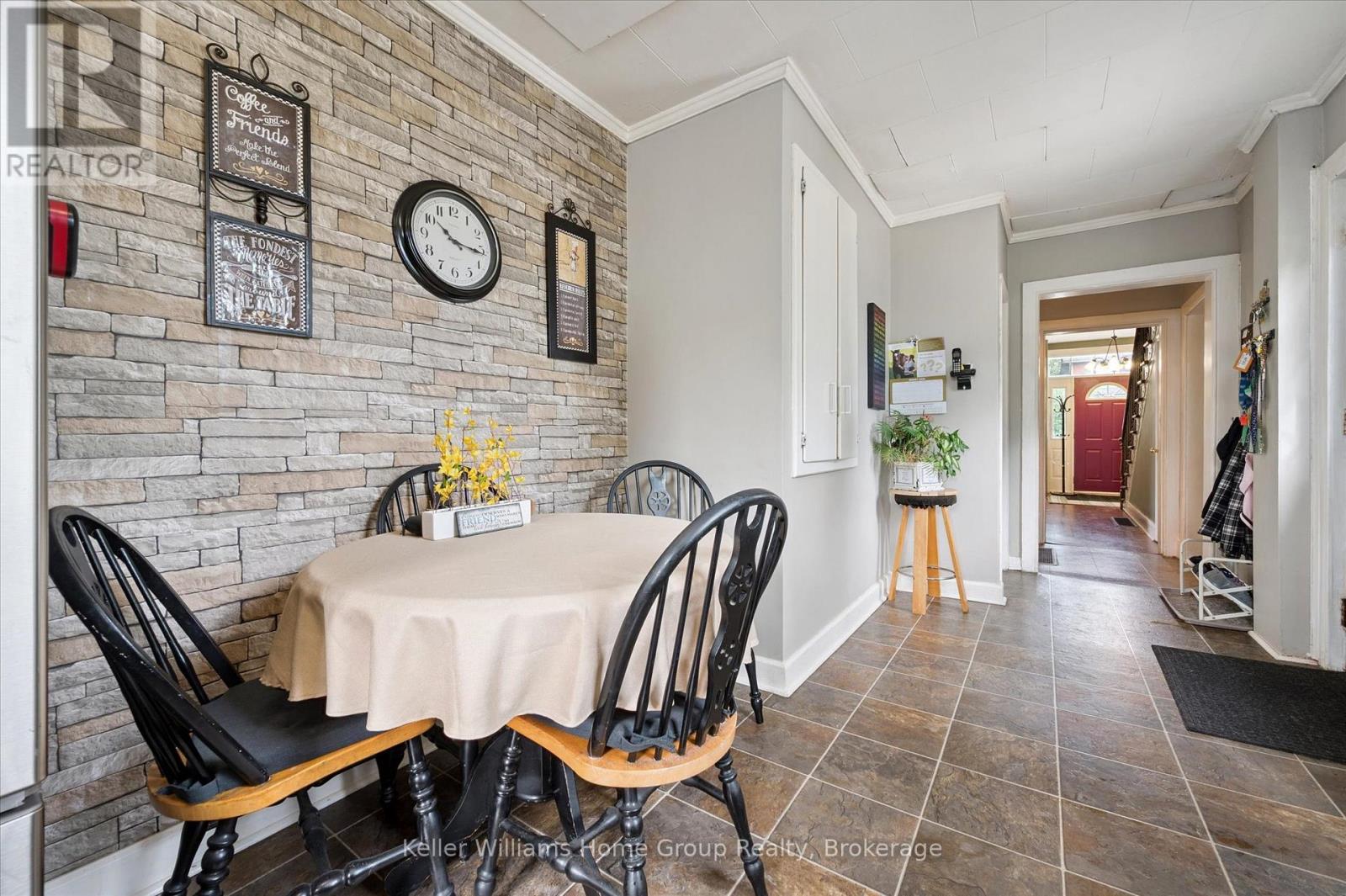 144 Hill Street E, Centre Wellington, Ontario  N1M 1G9 - Photo 10 - X12344072