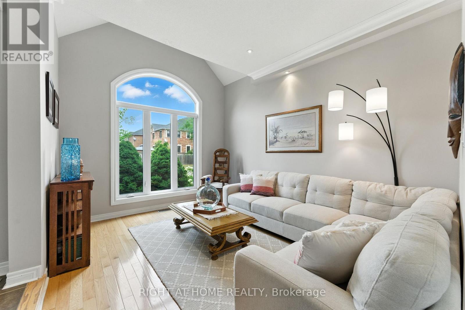 Property at 2465 WHISTLING SPRINGS CRESCENT image 3