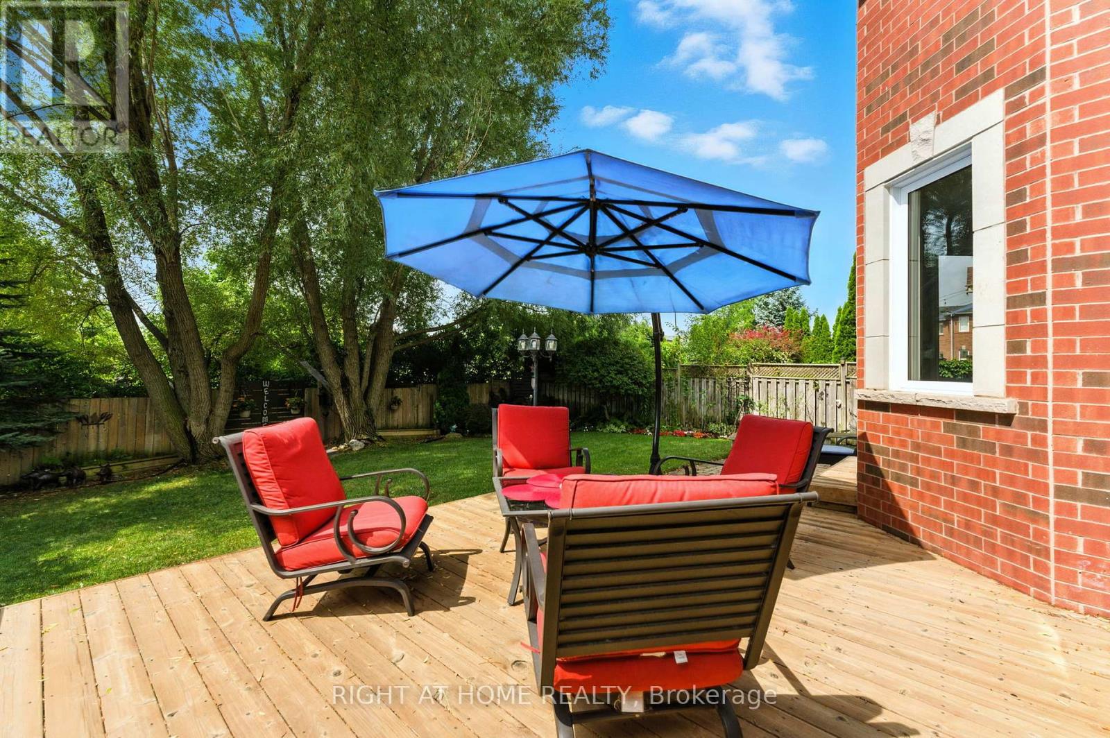 2465 Whistling Springs Crescent, Oakville, Ontario  L6M 5G4 - Photo 36 - W12343944