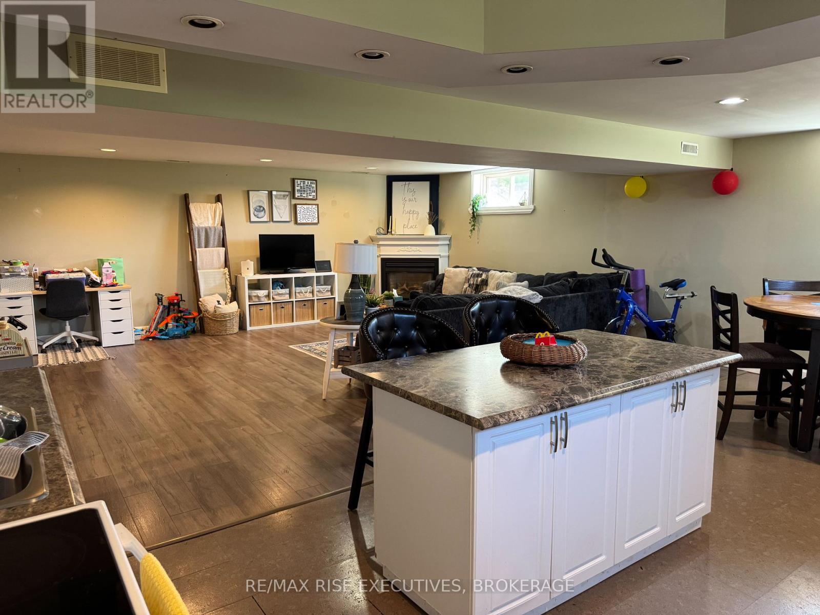 485 County Road 2, Gananoque, Ontario  K7G 2V4 - Photo 17 - X12343656