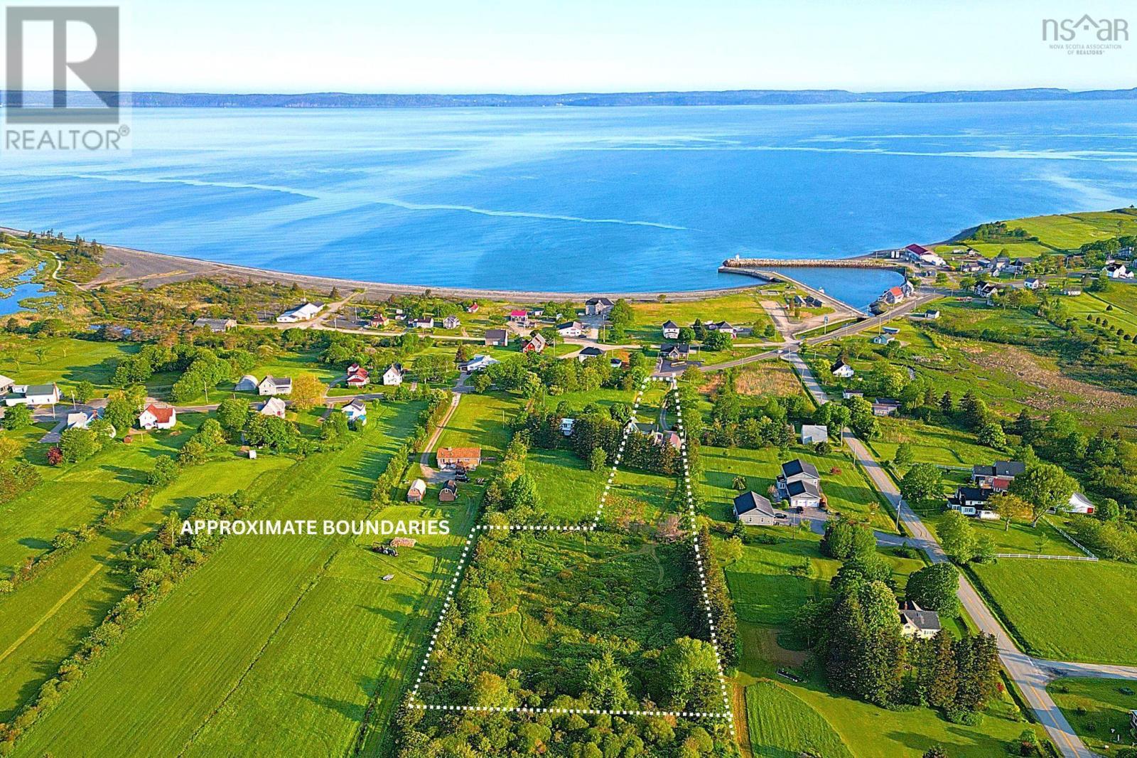 3208 Highway 1, Belliveaus Cove, Nova Scotia  B0W 1J0 - Photo 1 - 202516321