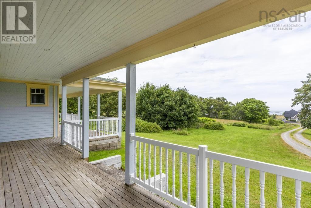 3208 Highway 1, Belliveaus Cove, Nova Scotia  B0W 1J0 - Photo 15 - 202516321