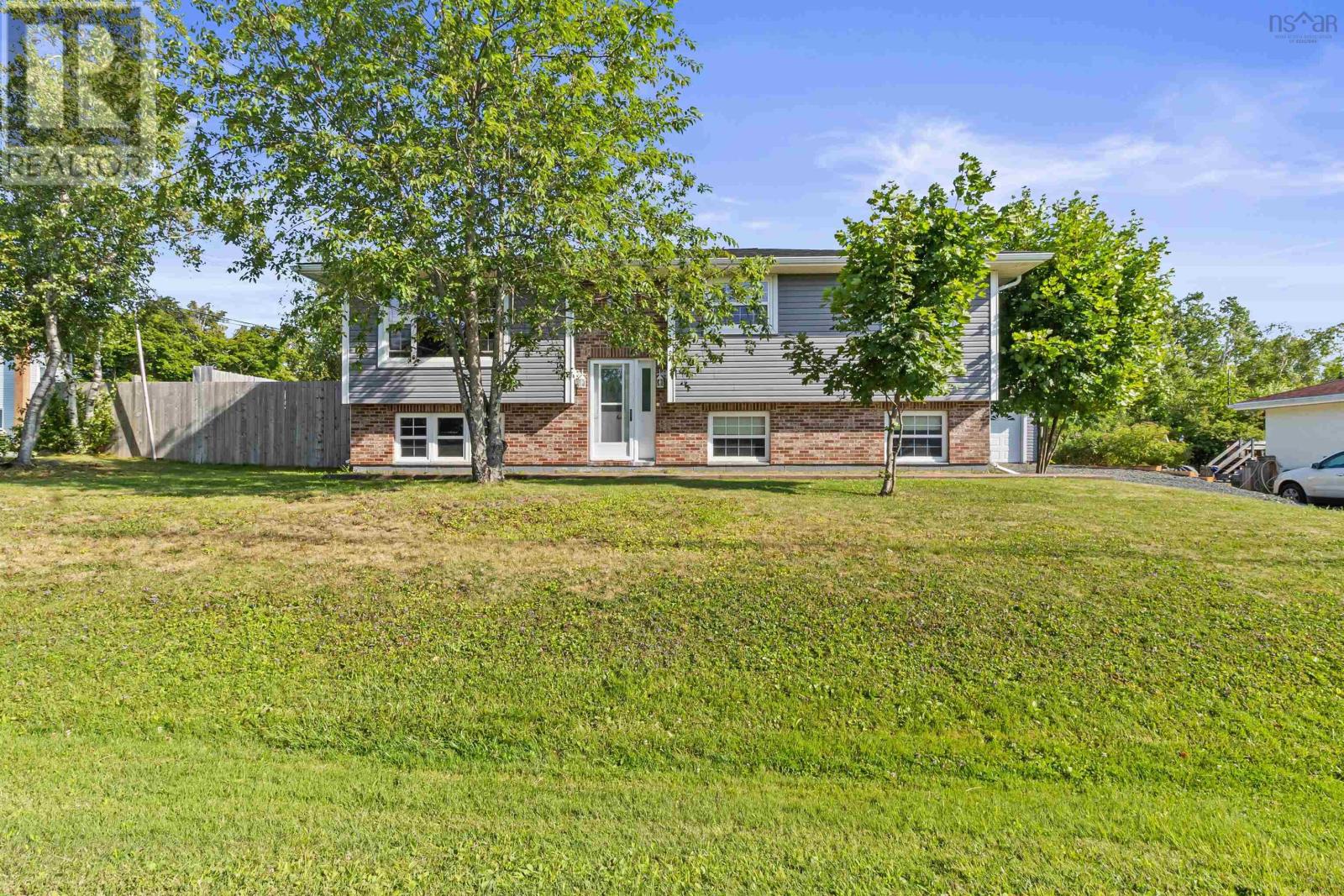 44 St Bernard Street, Stellarton, Nova Scotia