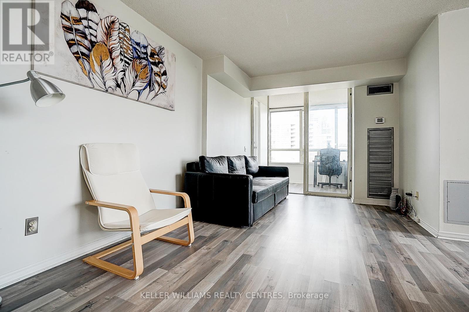 1511 - 7 Bishop Avenue, Toronto (Newtonbrook East), Ontario  M2M 4J4 - Photo 14 - C12344057