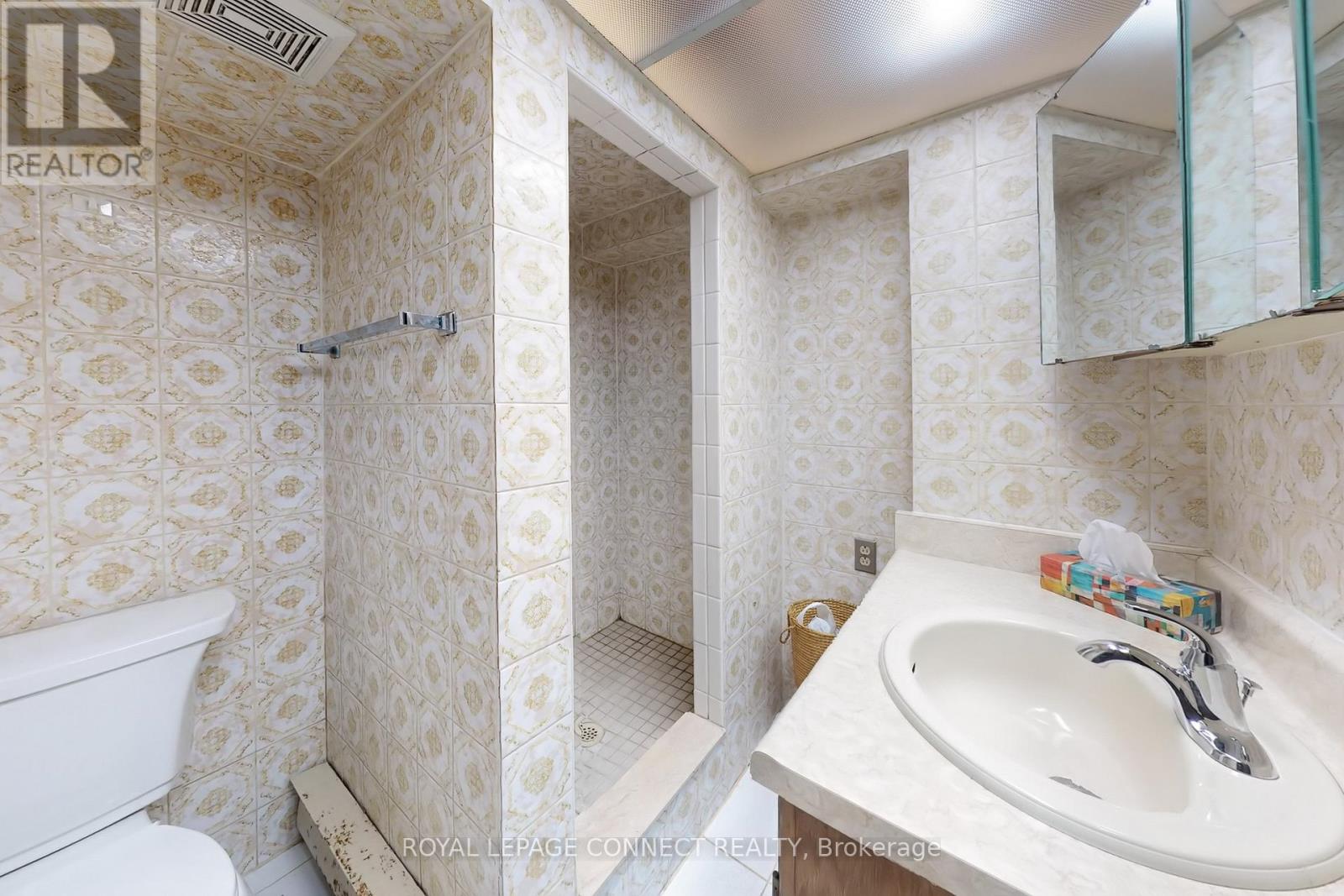 20 Brinloor Boulevard, Toronto, Ontario  M1M 1L2 - Photo 33 - E12344115