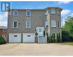 94 SCUNTHROPE ROAD, Toronto, Ontario