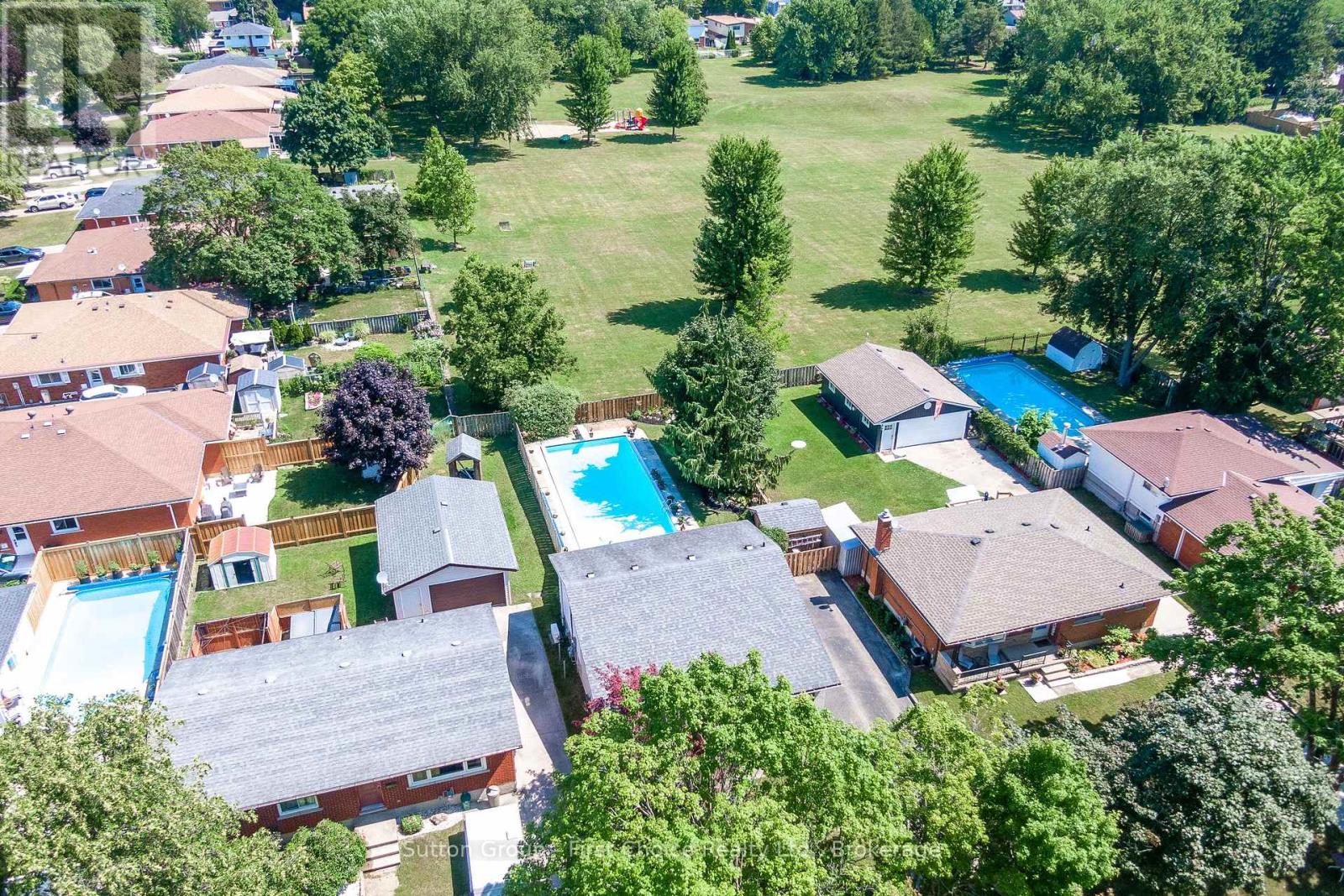 292 Redford Crescent, Stratford, Ontario  N5A 1P5 - Photo 45 - X12312542