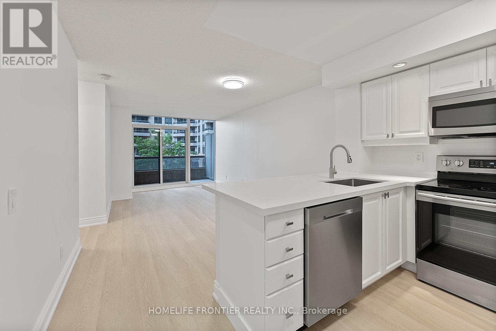 311 - 5 Northtown Way, Toronto, Ontario  M2N 7A1 - Photo 2 - C12331882