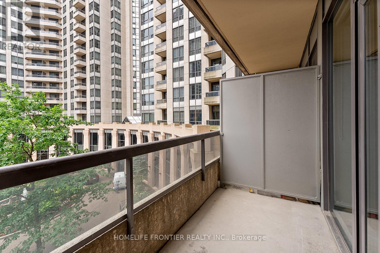 311 - 5 Northtown Way, Toronto, Ontario  M2N 7A1 - Photo 18 - C12331882