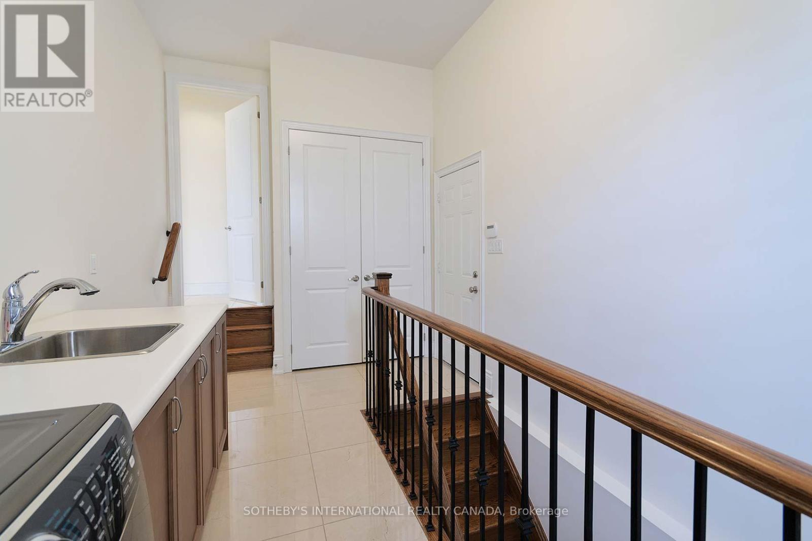 381 Poetry Drive, Vaughan (Vellore Village), Ontario  L4L 8L1 - Photo 40 - N12344138