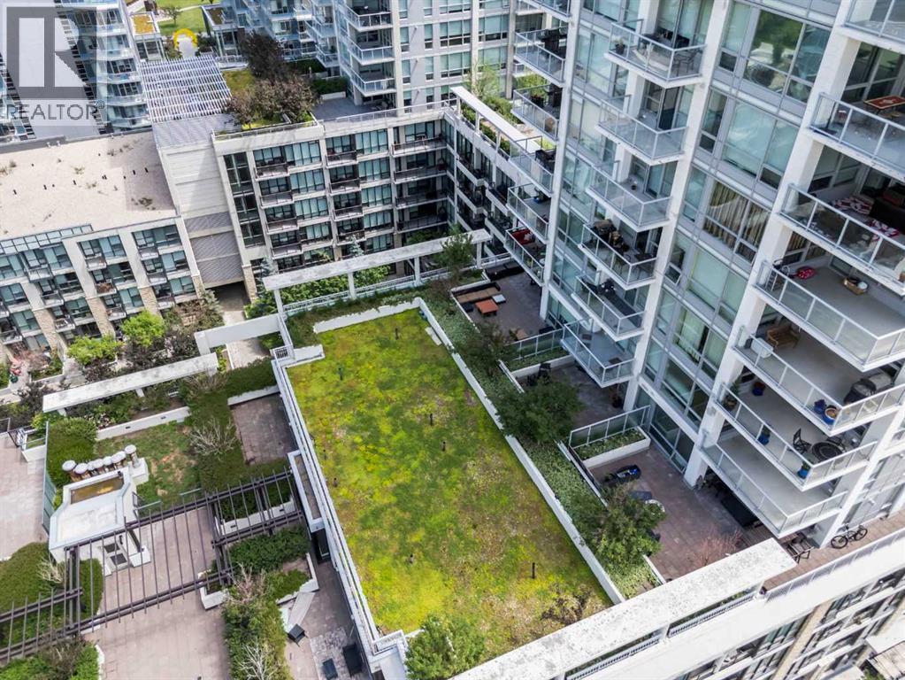 Property at 1821, 222 Riverfront Avenue SW image 5
