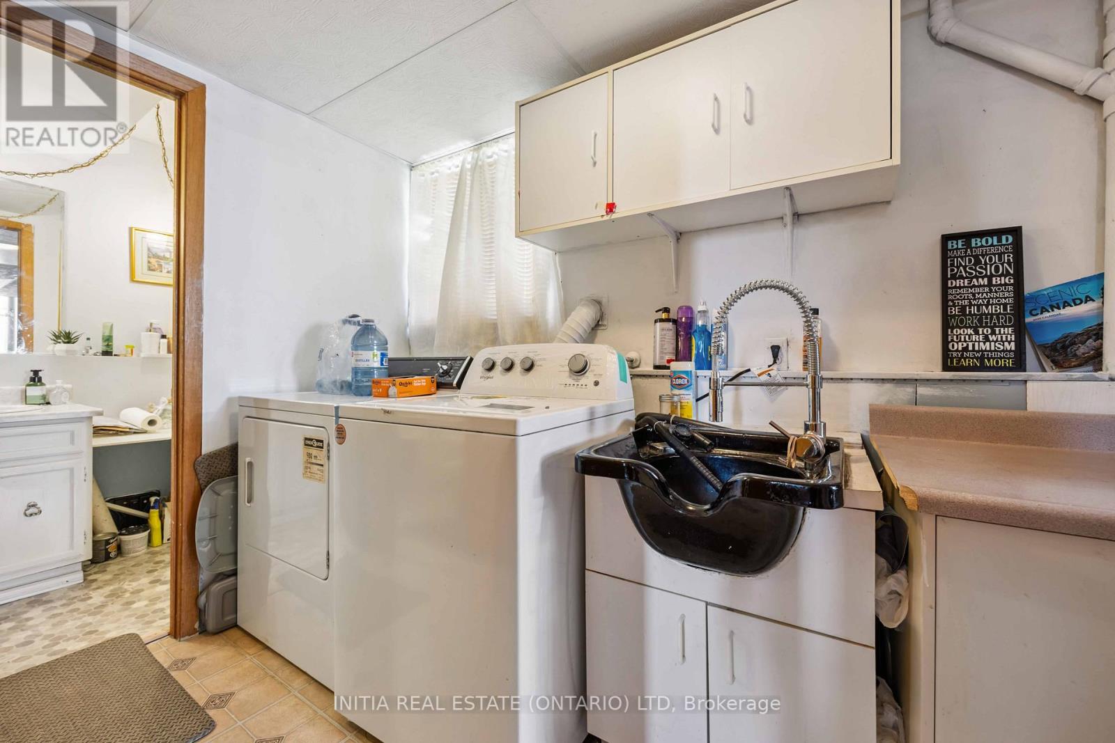 106 Hastings Crescent E, Sarnia, Ontario  N7S 5K5 - Photo 23 - X12344237
