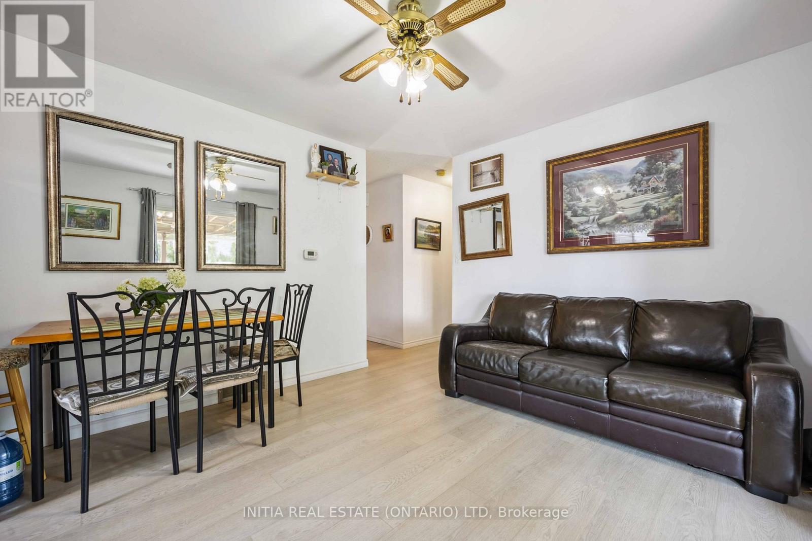 106 Hastings Crescent E, Sarnia, Ontario  N7S 5K5 - Photo 7 - X12344237