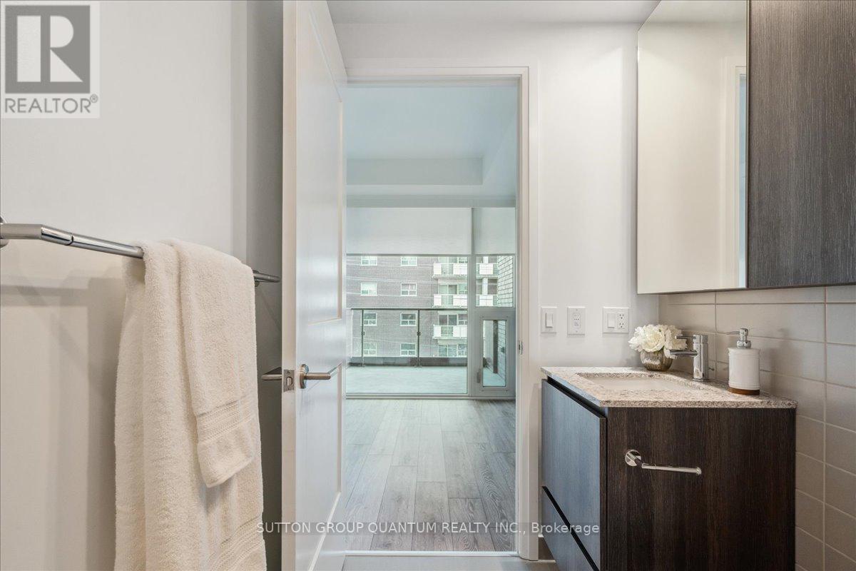 315 - 21 Park Street E, Mississauga, Ontario  L5G 0C2 - Photo 25 - W12344081