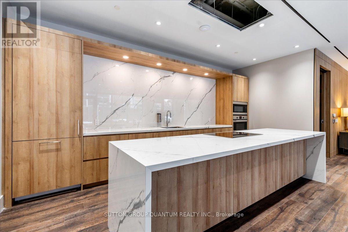 315 - 21 Park Street E, Mississauga, Ontario  L5G 0C2 - Photo 38 - W12344081