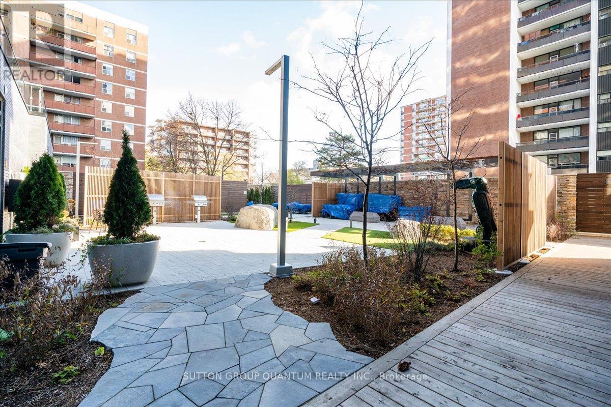 315 - 21 Park Street E, Mississauga, Ontario  L5G 0C2 - Photo 48 - W12344081