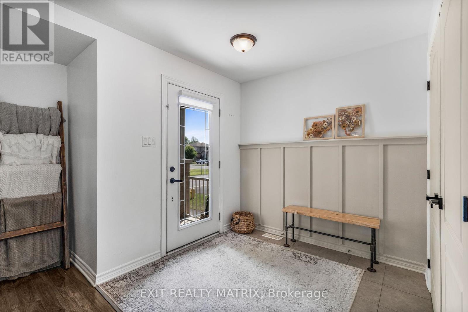 Property at 92 GIROUX STREET image 2