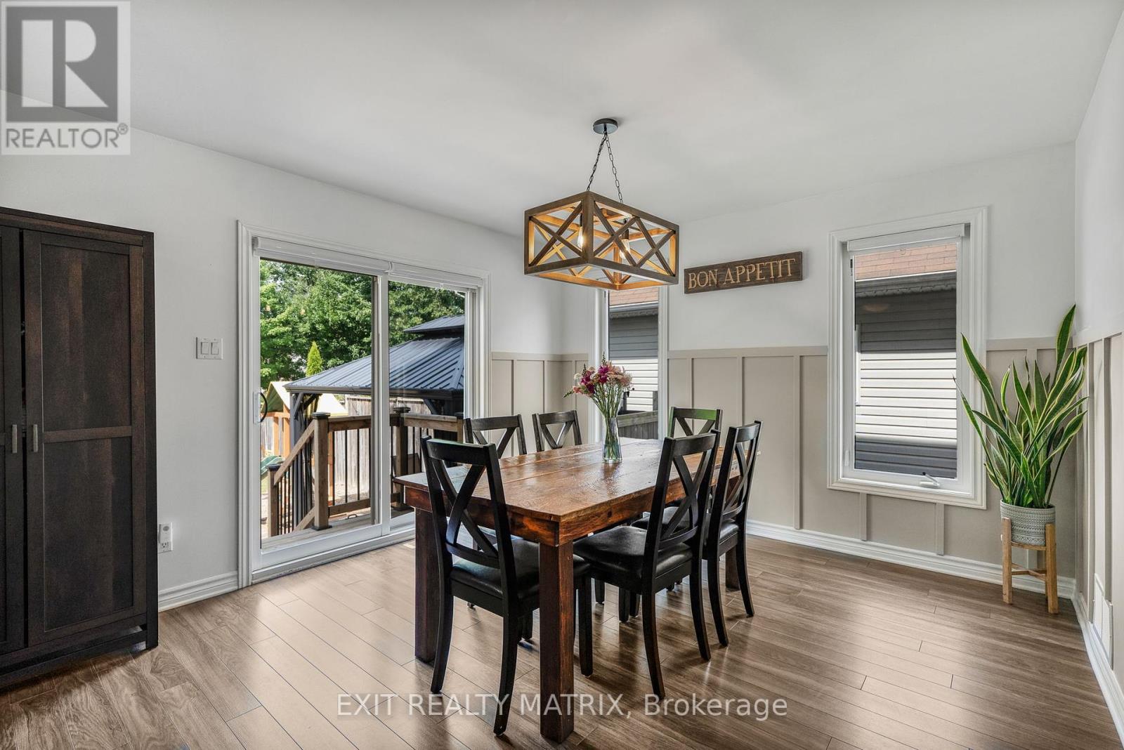 92 Giroux Street, The Nation, Ontario  K0A 2M0 - Photo 6 - X12344247
