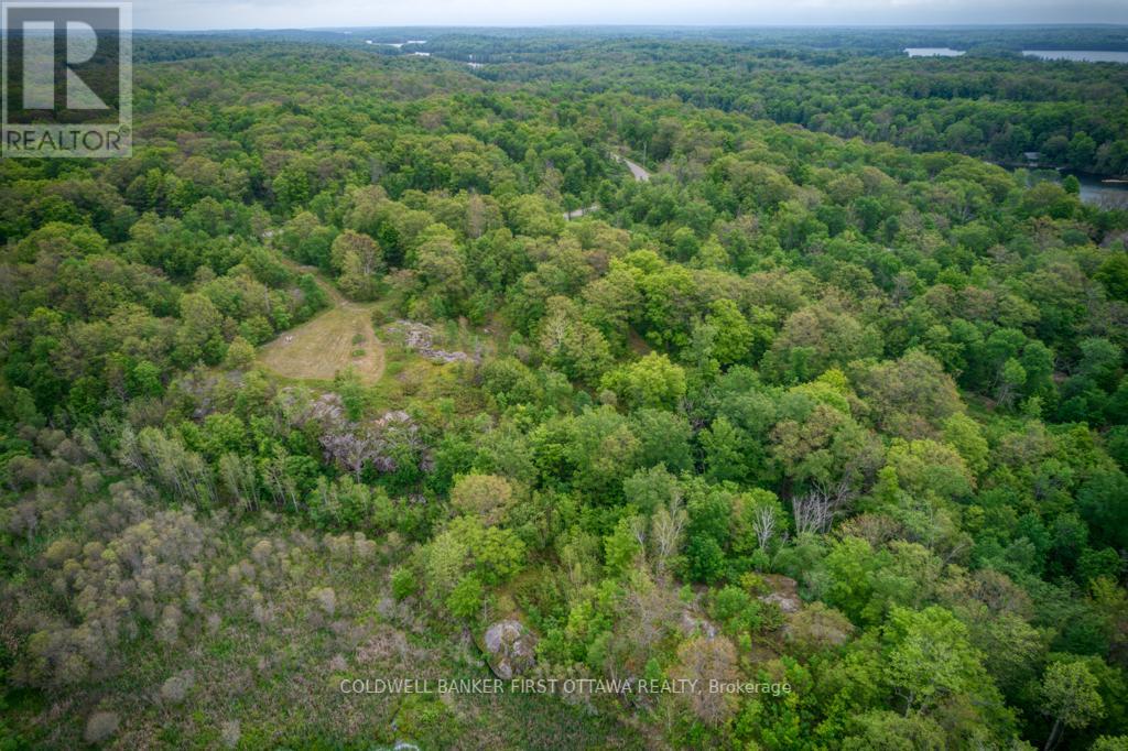 16 Grey Owl Road, Frontenac, Ontario  K0H 2B0 - Photo 12 - X12344281