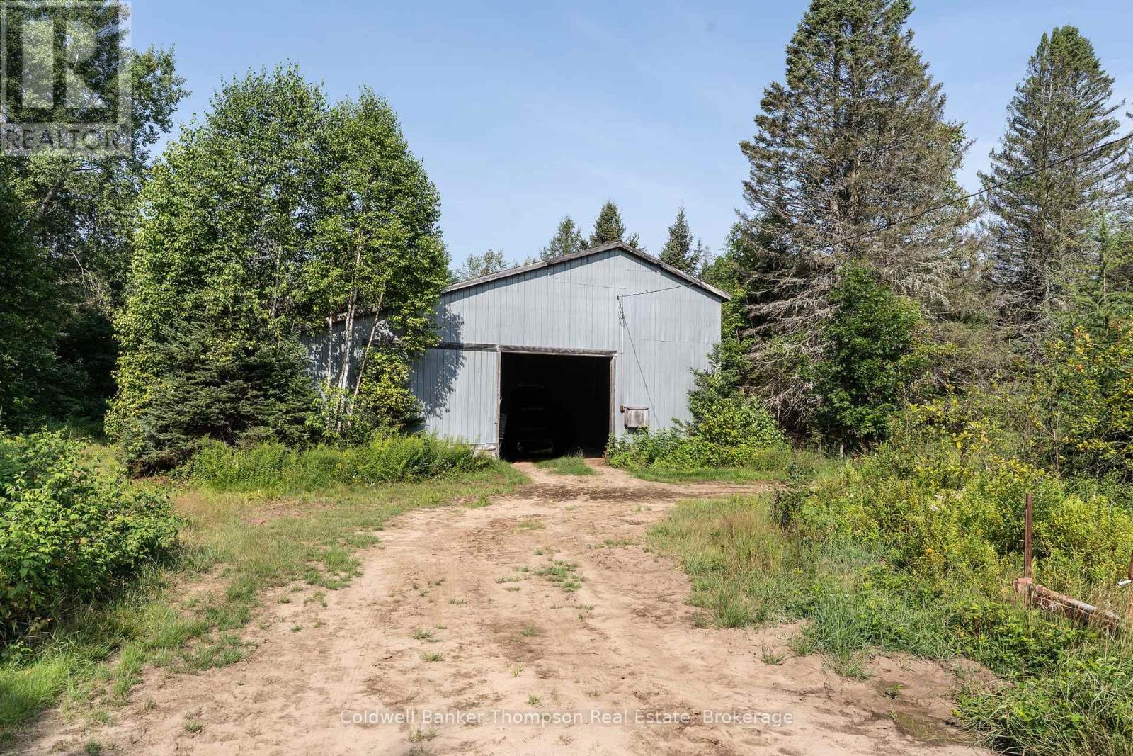 2110 Midlothian Road, Ryerson, Ontario  P0A 1C0 - Photo 15 - X12335228