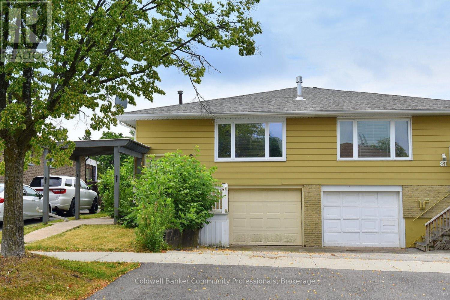 79 Barrington Drive, Welland, Ontario  L3C 5Z8 - Photo 1 - X12344287