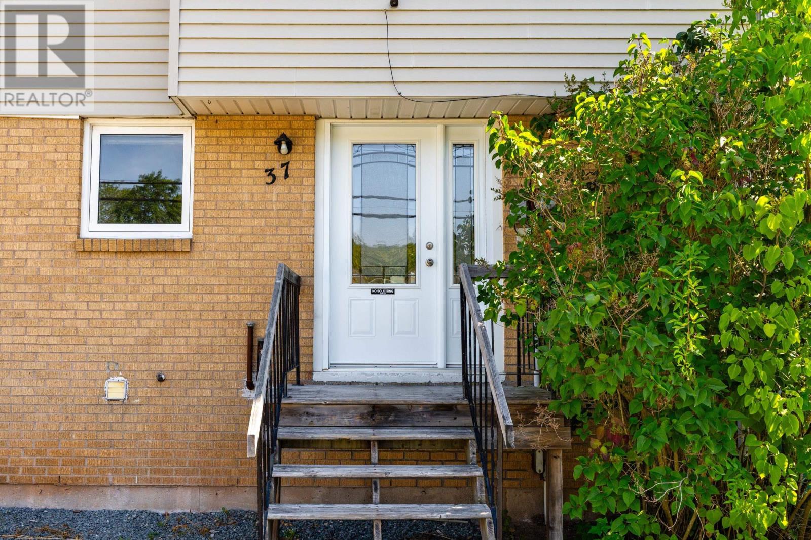 37 Circassion Drive, Dartmouth, Nova Scotia  B2W 4R2 - Photo 3 - 202520570