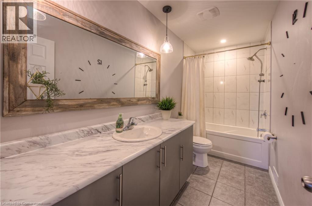 Property at 55 SADDLEBROOK Court image 4