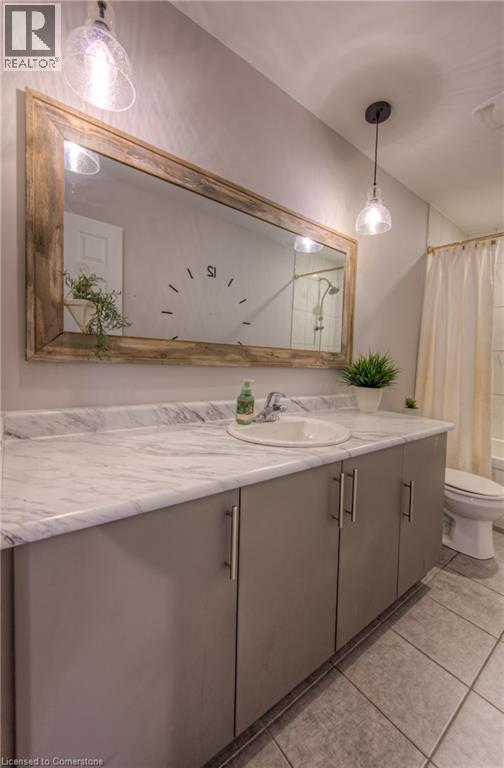 Property at 55 SADDLEBROOK Court image 5