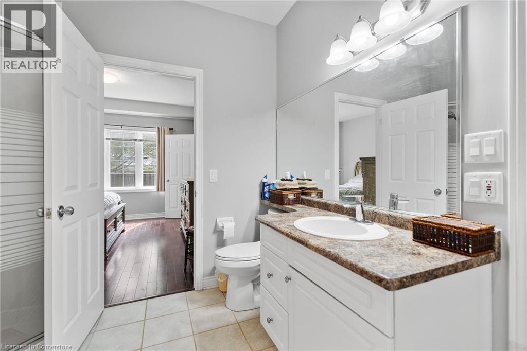 8142 Costabile Drive Unit# 16, Niagara Falls, Ontario  L2H 3M3 - Photo 14 - 40738821