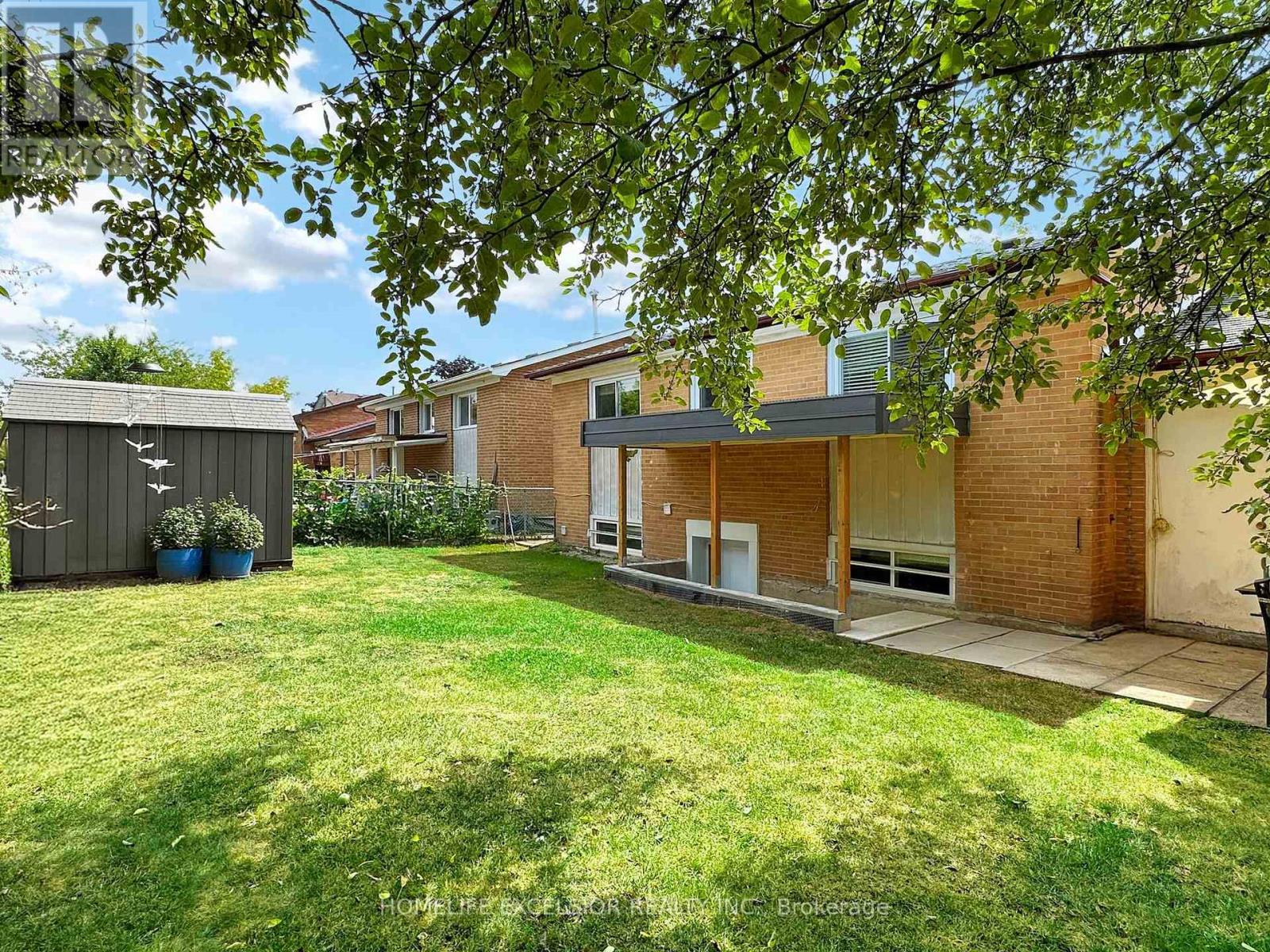 26 John Garland Boulevard, Toronto (Mount Olive-Silverstone-Jamestown), Ontario  M9V 1N3 - Photo 41 - W12342955