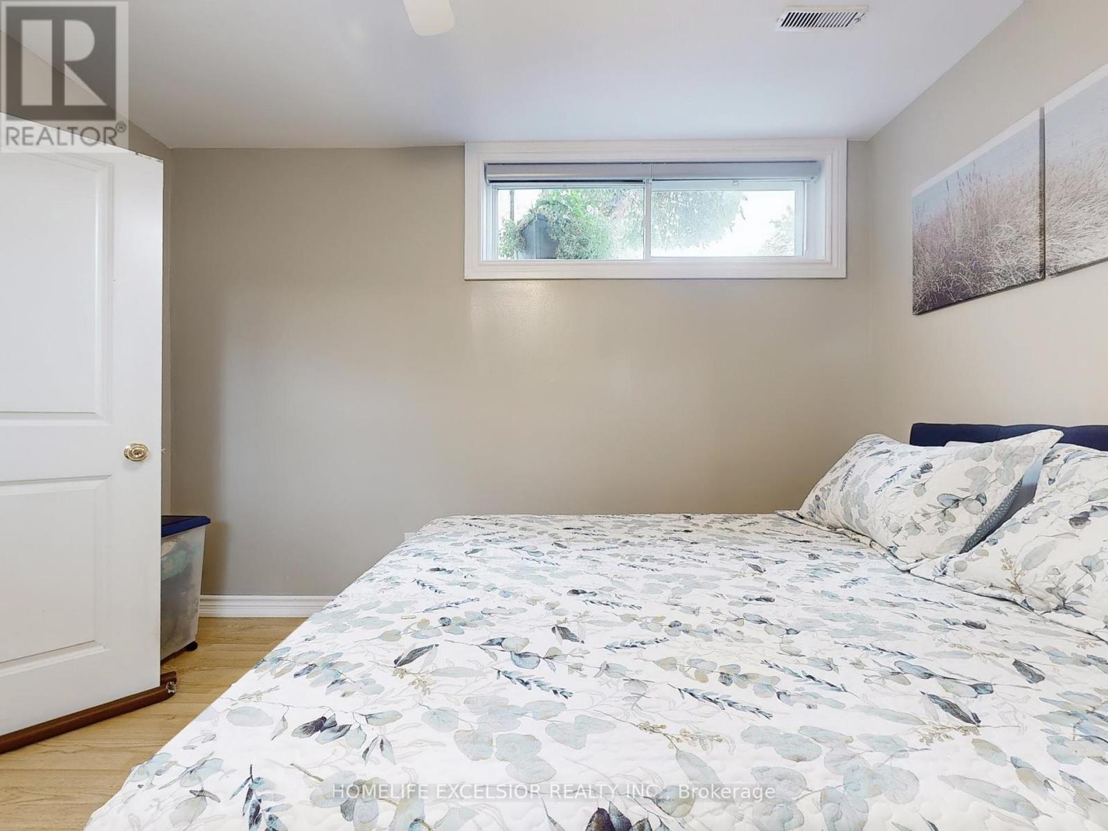 26 John Garland Boulevard, Toronto (Mount Olive-Silverstone-Jamestown), Ontario  M9V 1N3 - Photo 37 - W12342955