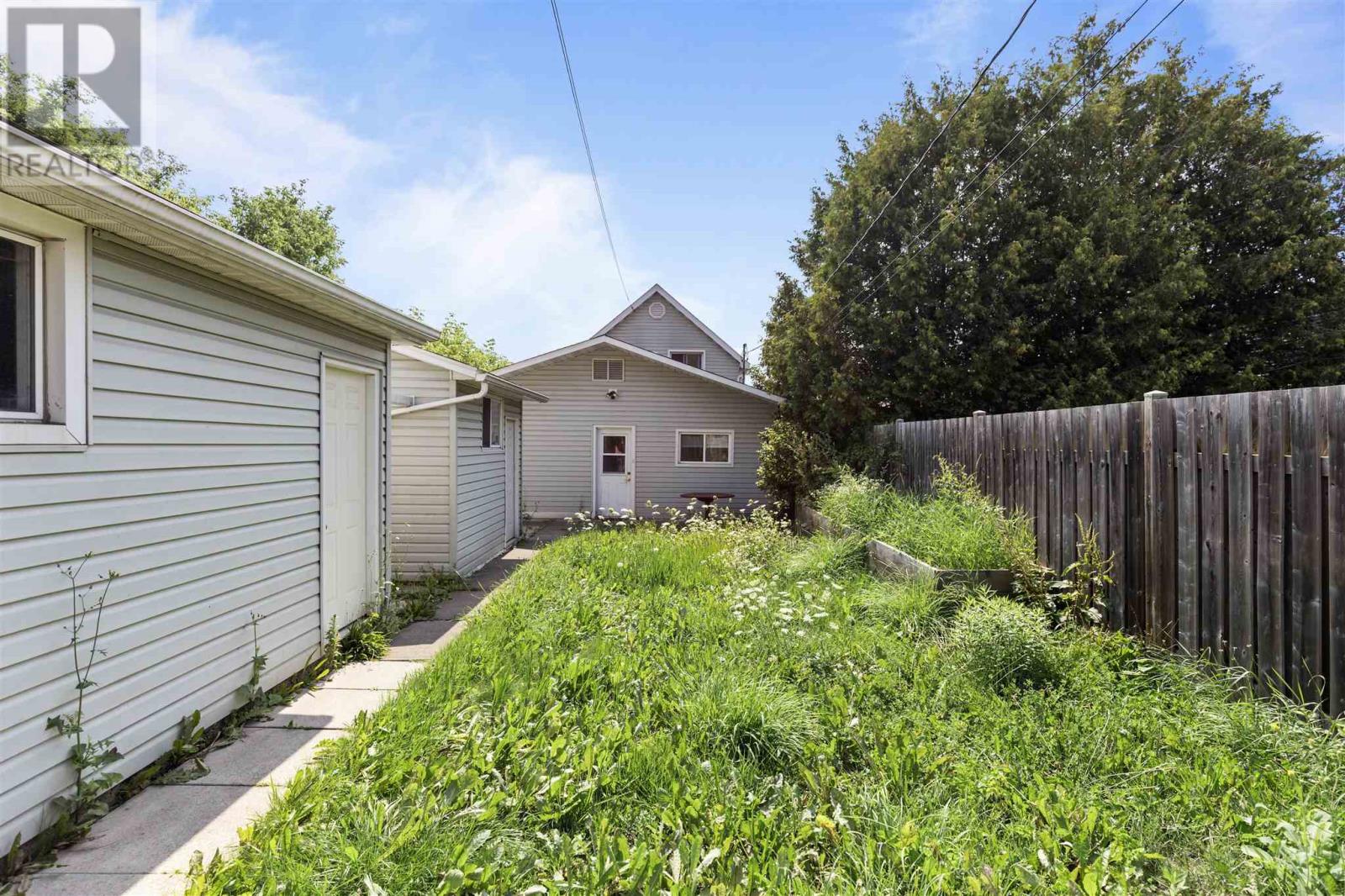 48 Wellington St W, Sault Ste. Marie, Ontario  P6A 1H1 - Photo 23 - SM252253