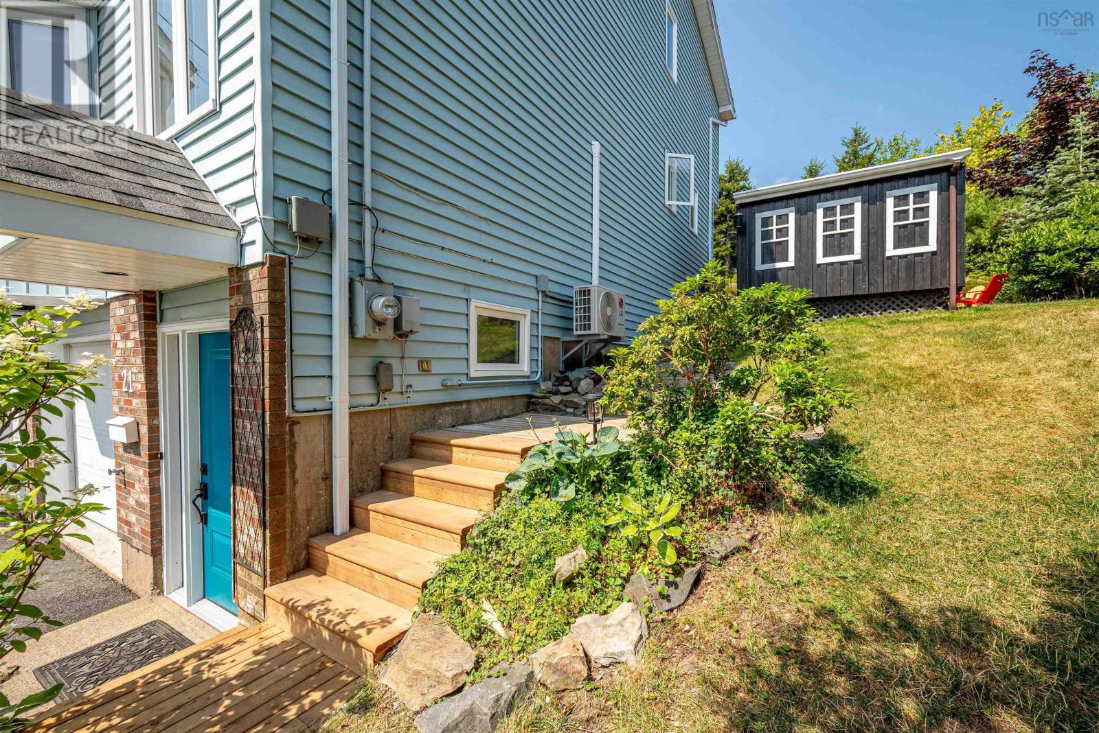 21 Lively Court, Bedford, Nova Scotia  B4A 3J6 - Photo 3 - 202520573
