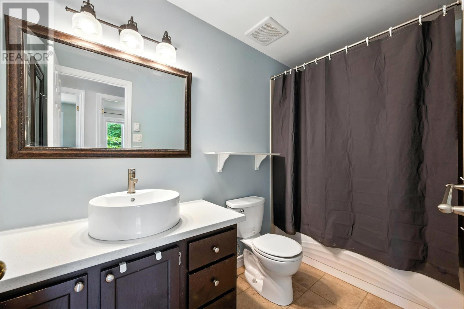 21 Lively Court, Bedford, Nova Scotia  B4A 3J6 - Photo 34 - 202520573