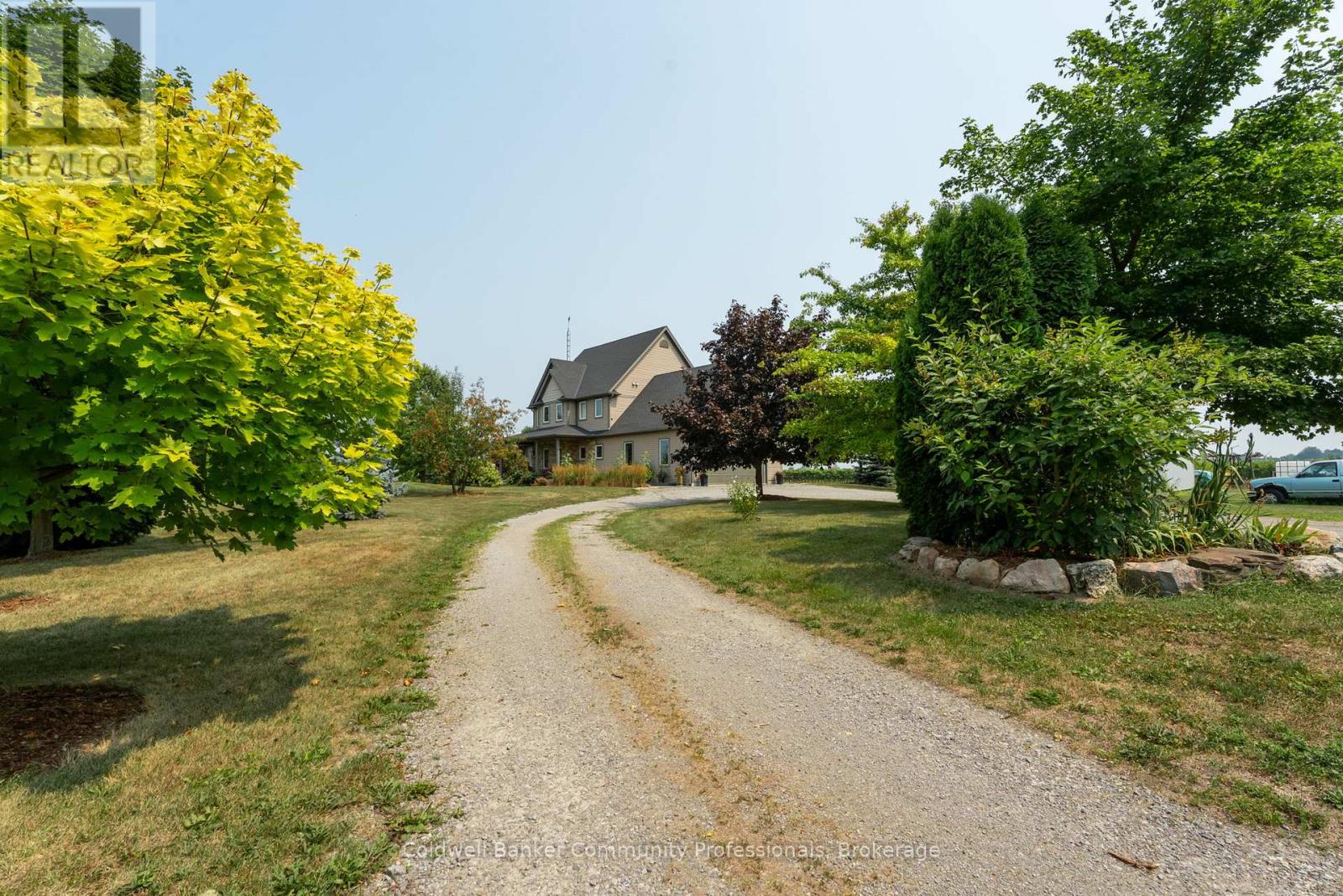 1065 Concession 3 Road, Niagara-On-The-Lake, Ontario  L0S 1J0 - Photo 5 - X12187362