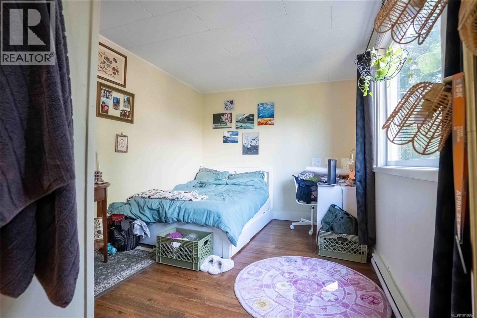 2329 Dowler Pl, Victoria, British Columbia  V8T 4H5 - Photo 11 - 1010961