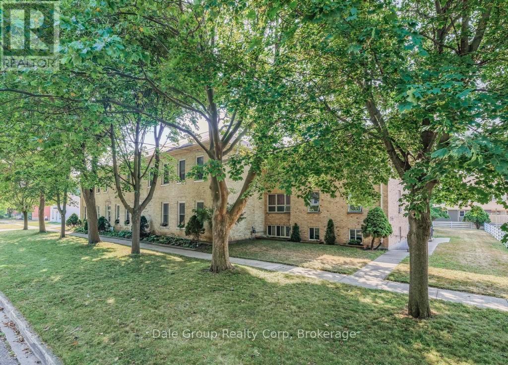 184 East Street E, Goderich, Ontario  N7A 1N7 - Photo 4 - X12325012