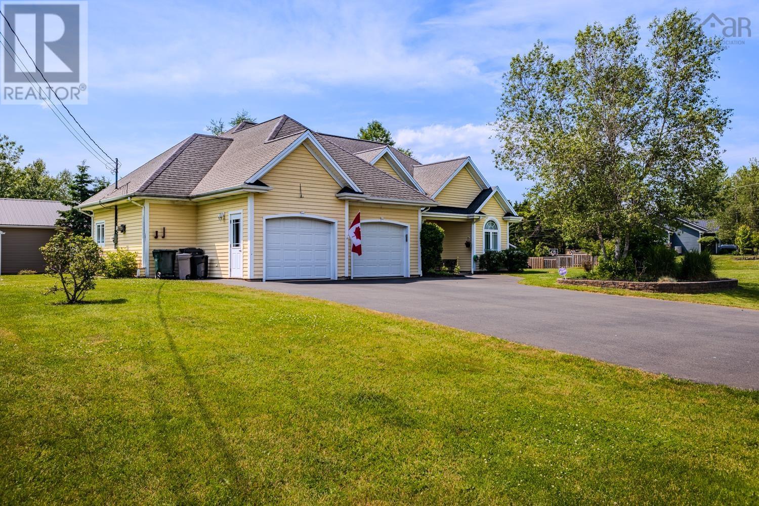 109 Edgehill Drive, Valley, Nova Scotia  B6L 3K5 - Photo 1 - 202516332