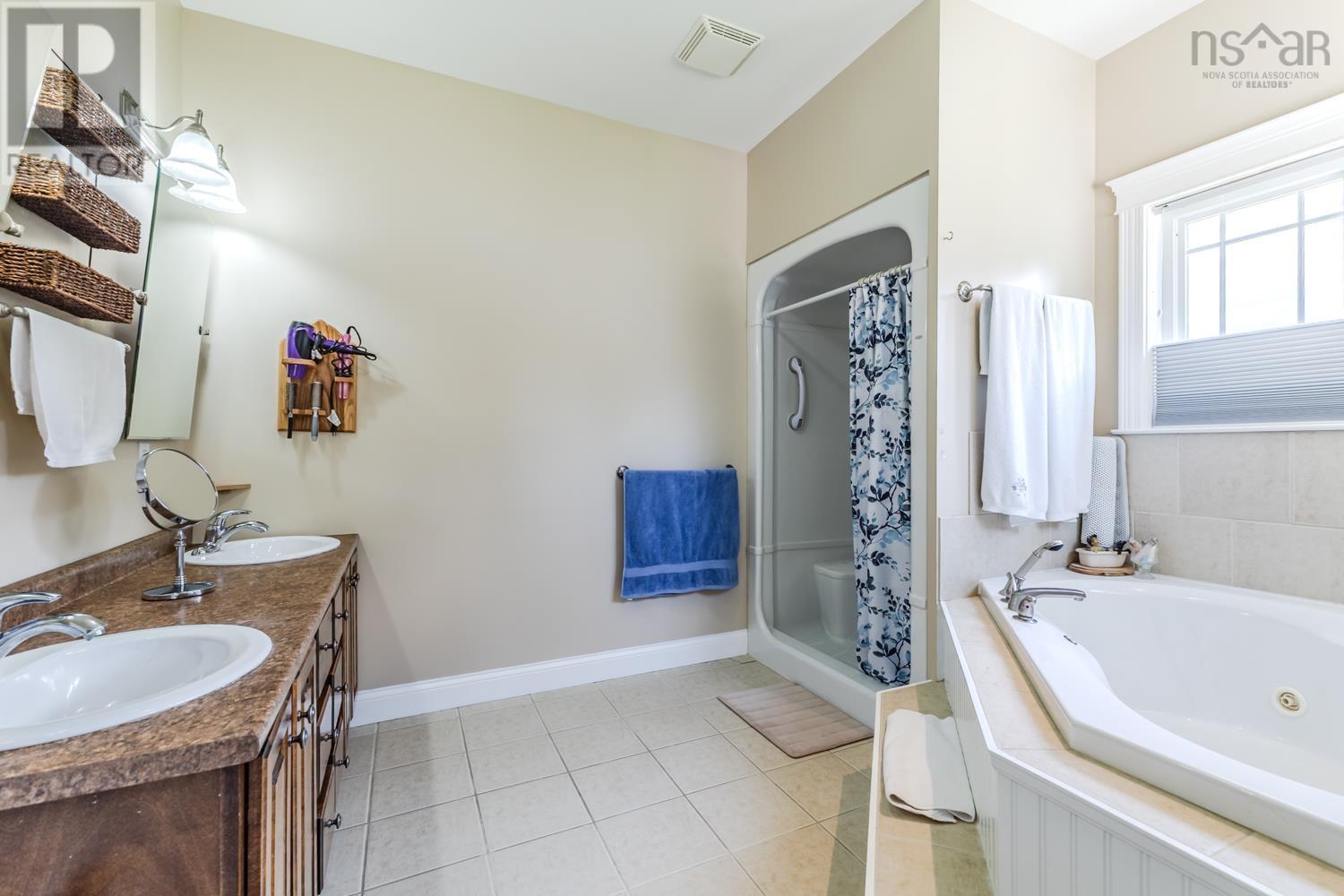 109 Edgehill Drive, Valley, Nova Scotia  B6L 3K5 - Photo 18 - 202516332
