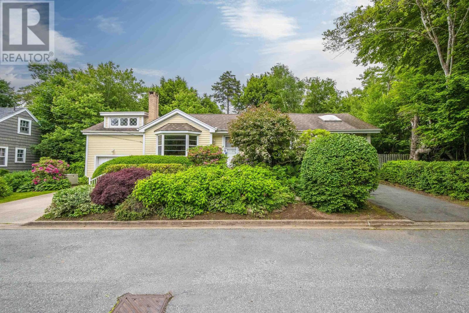 14 Retreat Avenue, Halifax, Nova Scotia  B3N 1Y2 - Photo 30 - 202517328